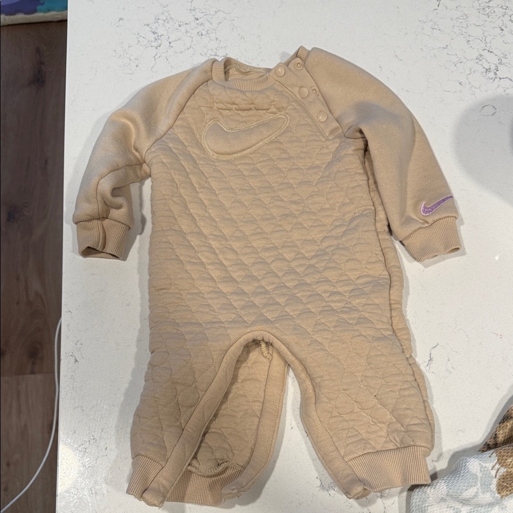 Nike Beige Quilted Kids Footie